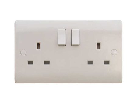 2 Gang 13A White Switched Socket For Cheap